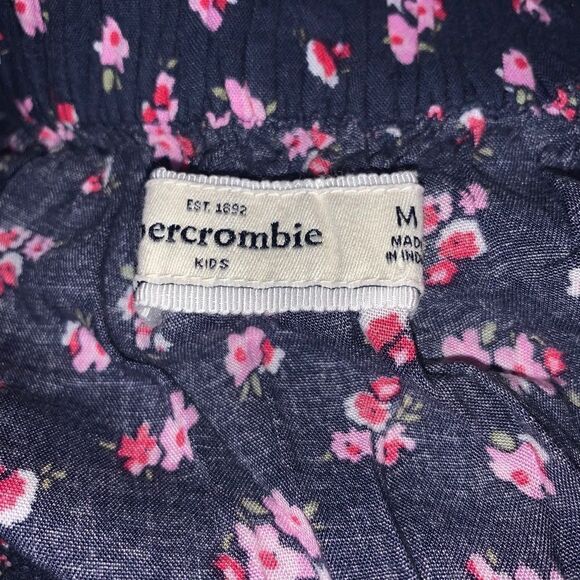 Girl’s Abercrombie floral skirt size m - Picture 3 of 3